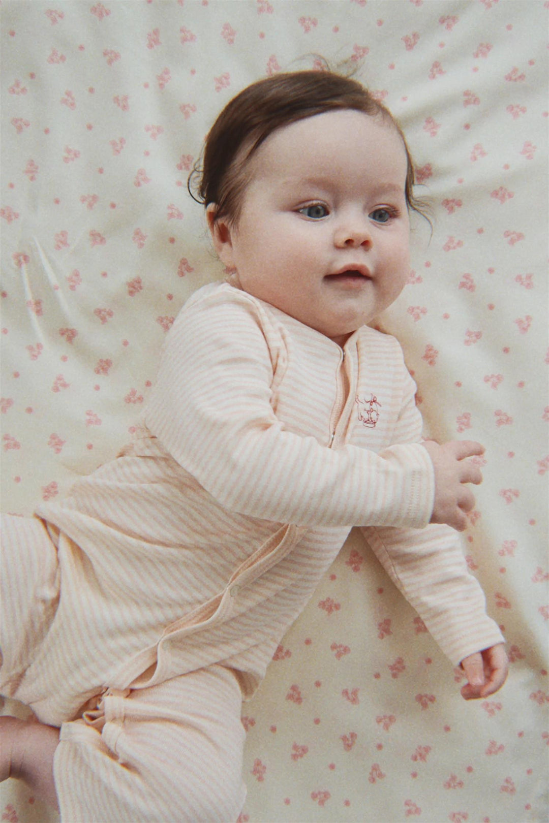 FIO ONESIE OCS  Tea Stripe Cameo