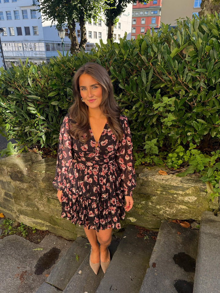 Noor Dress  Le Fleurs