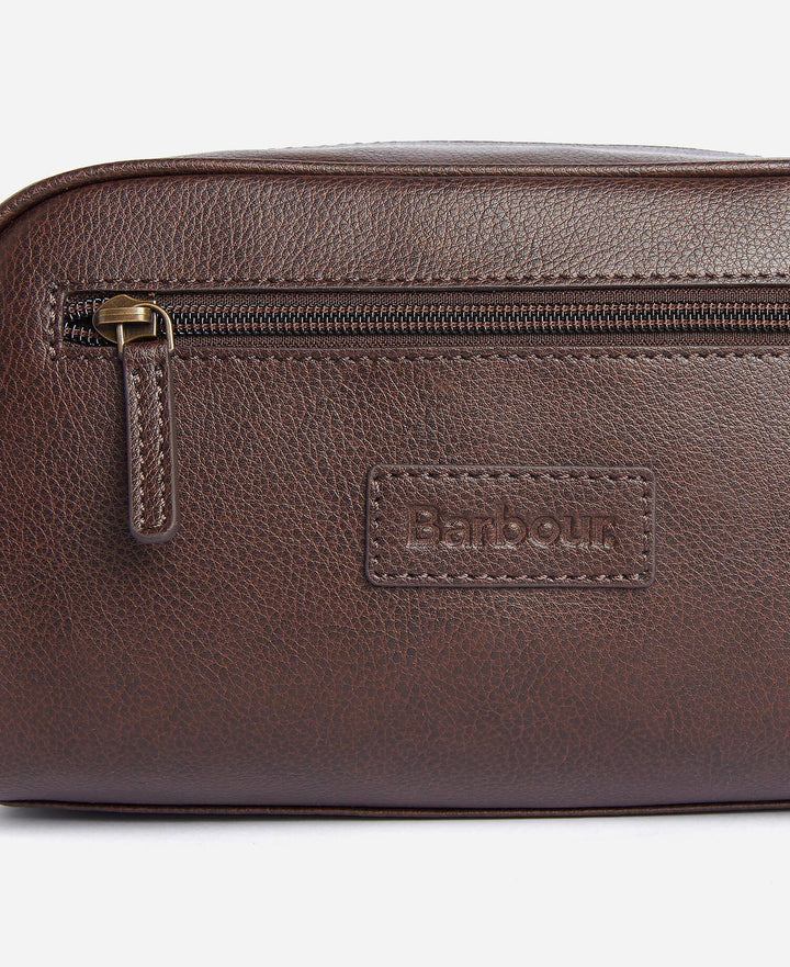 Barbour Leather Washbag Dark Brown
