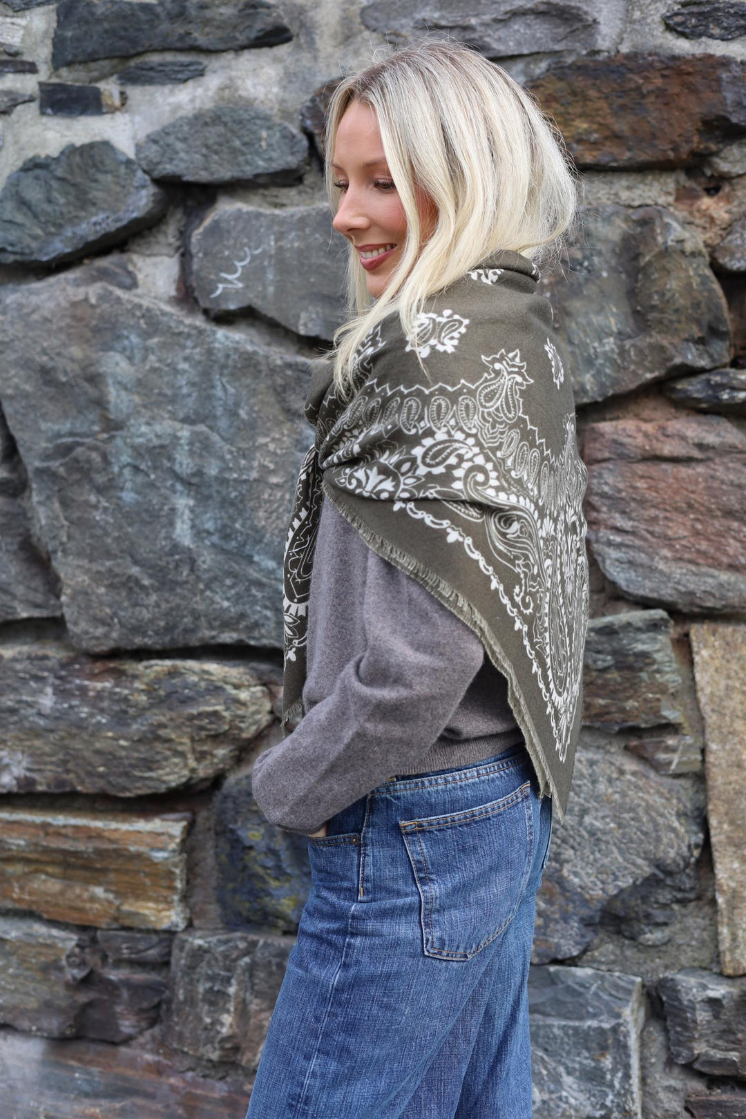 Dame skjerf paisley 110x110  Grønn