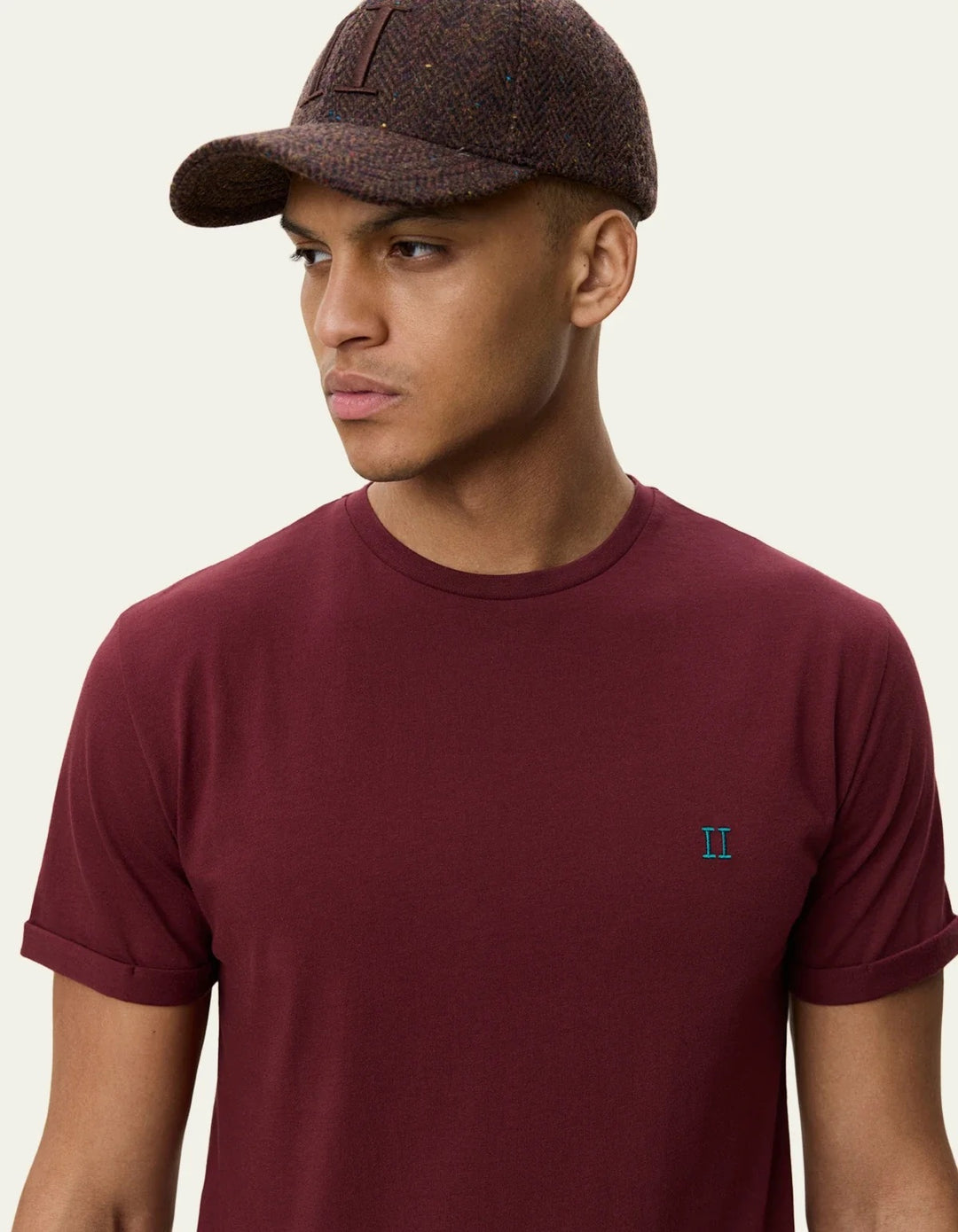 Core Seasonal T-Shirt  Chocolate Truffle Red