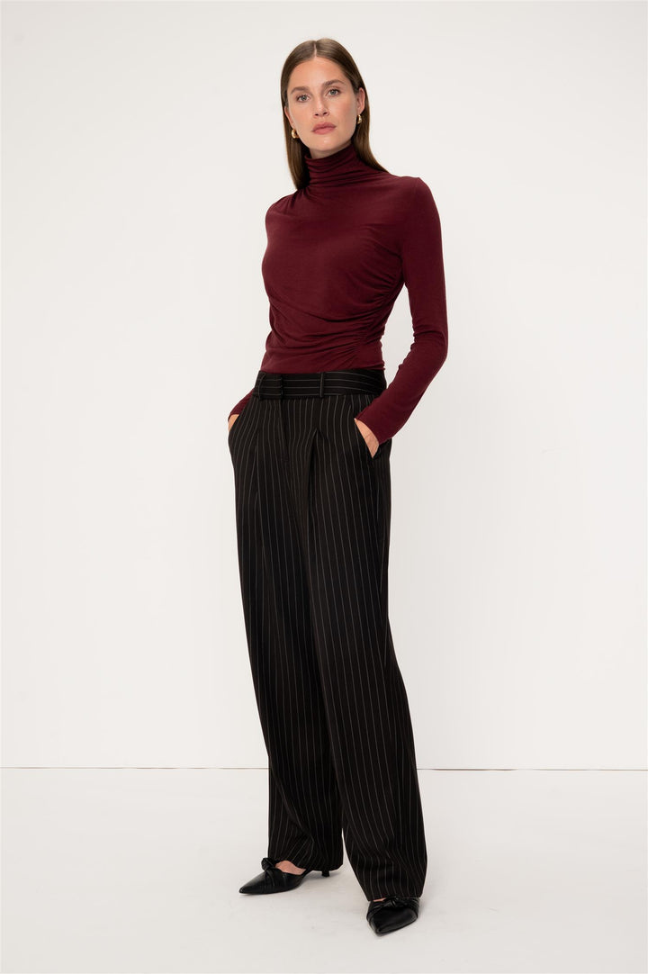 Alcor  Burgundy