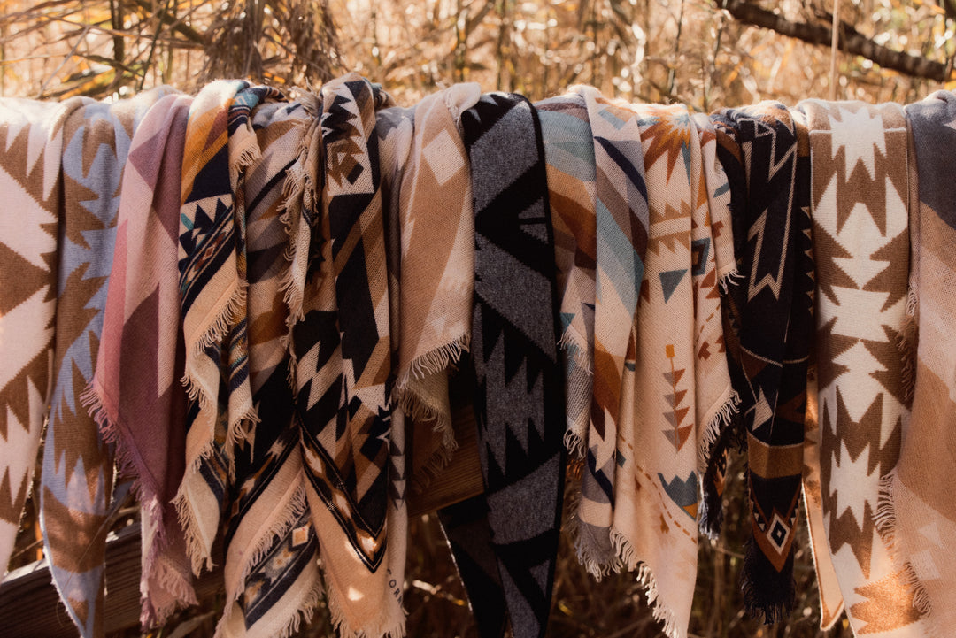 Terra Triangle Skjerf Light Blue Camel