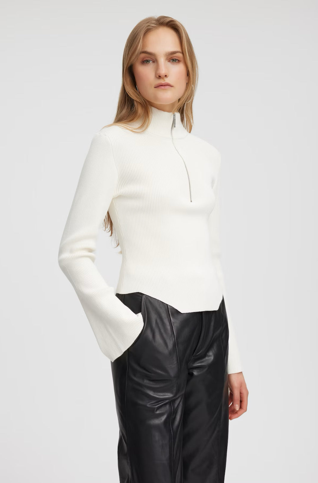 YasmiaGZ zipper pullover  Egret