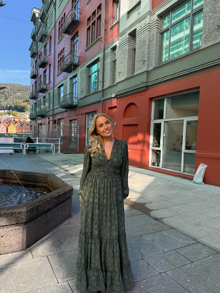 Noor Maxi Dress  Luxe Green