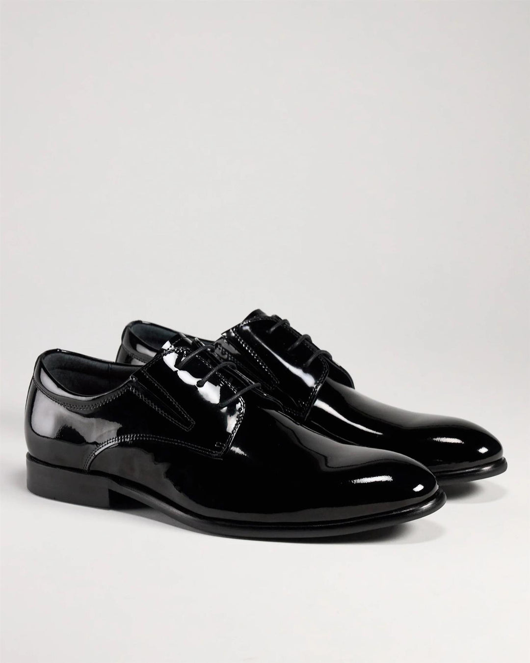 1800  Black