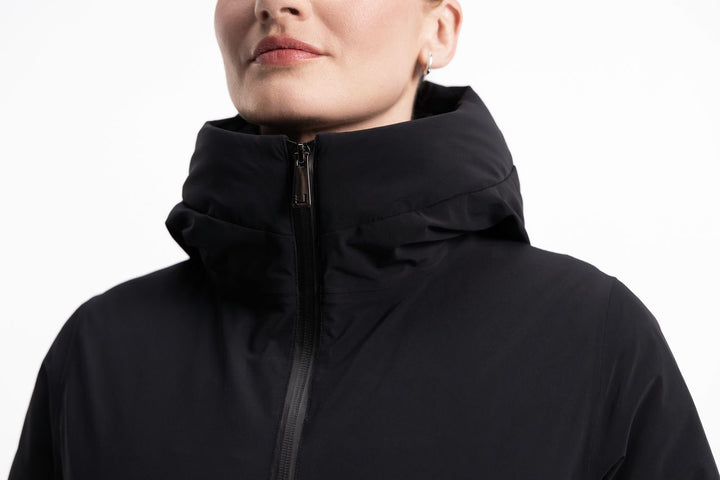 Valkyria Down Coat Black