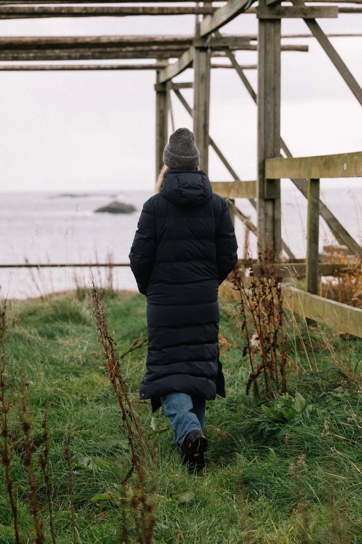 Meridian II  Midnight Blue