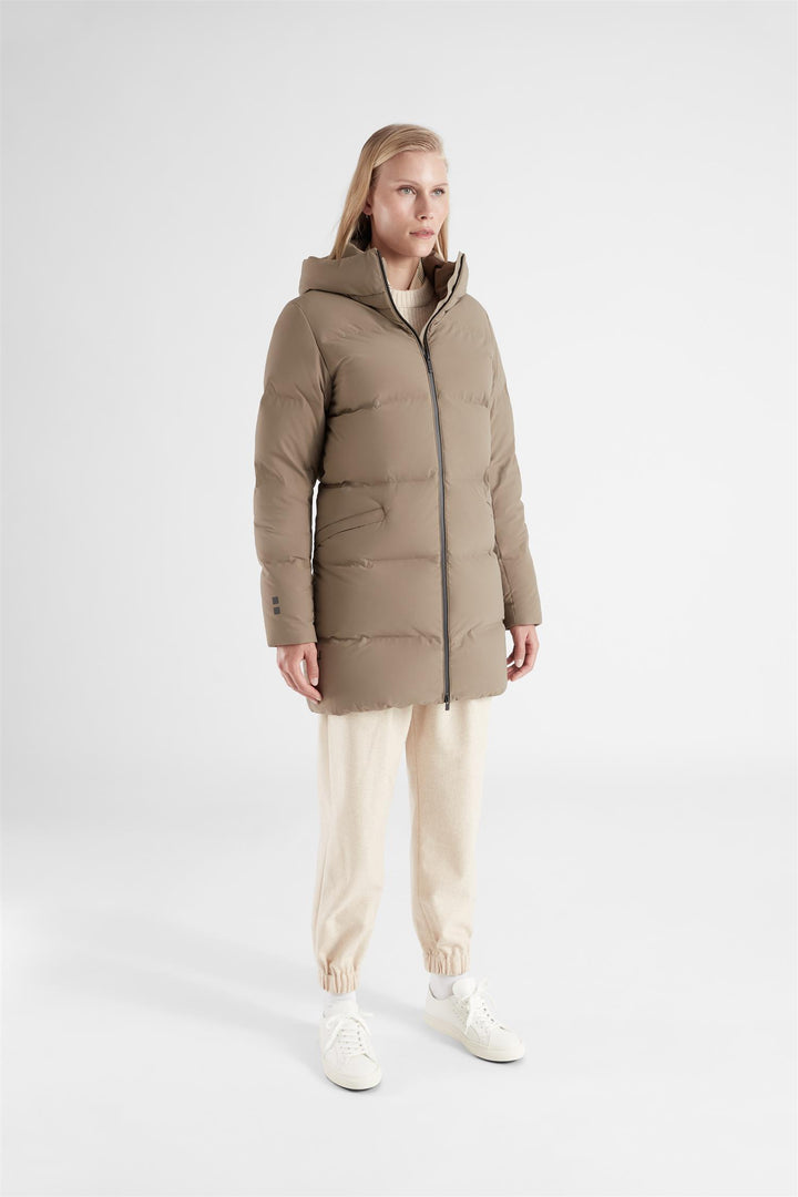 Thundra Parka  Dark Sand