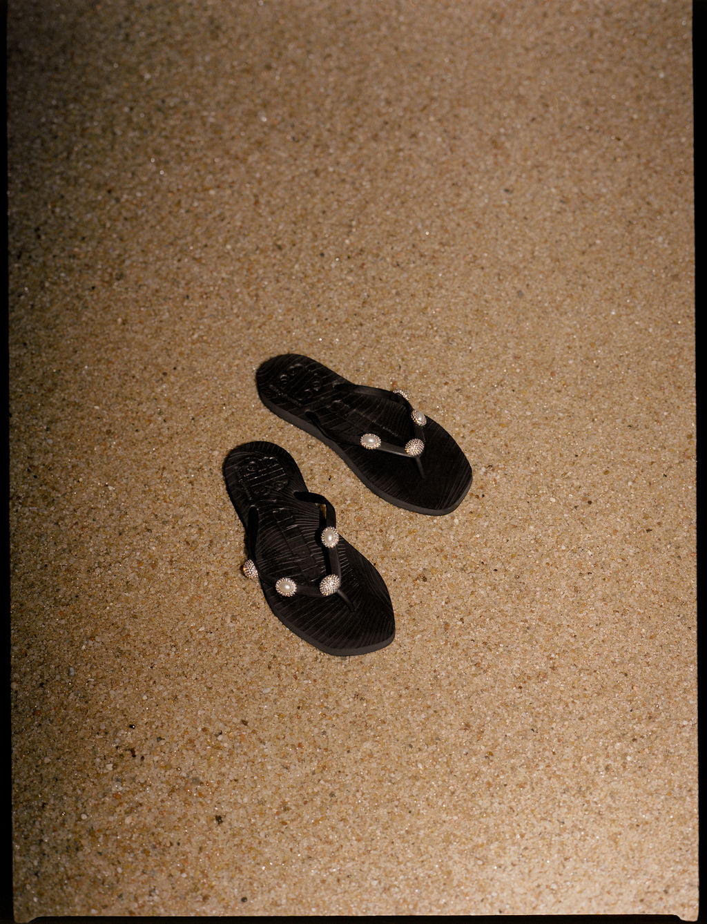 TAPERED PEARL IBIZA  Black