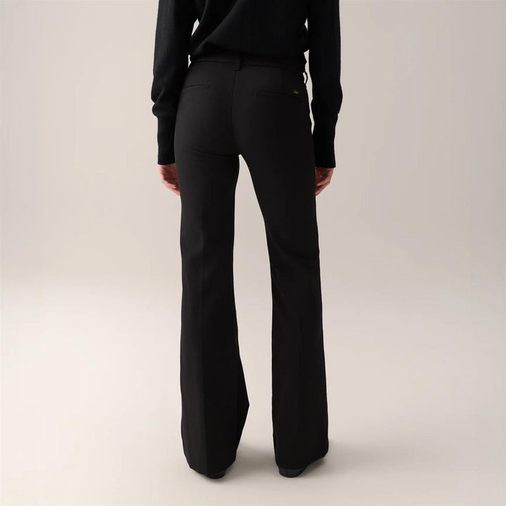 SILVIA SUPLE ROBLE WOOL  Black