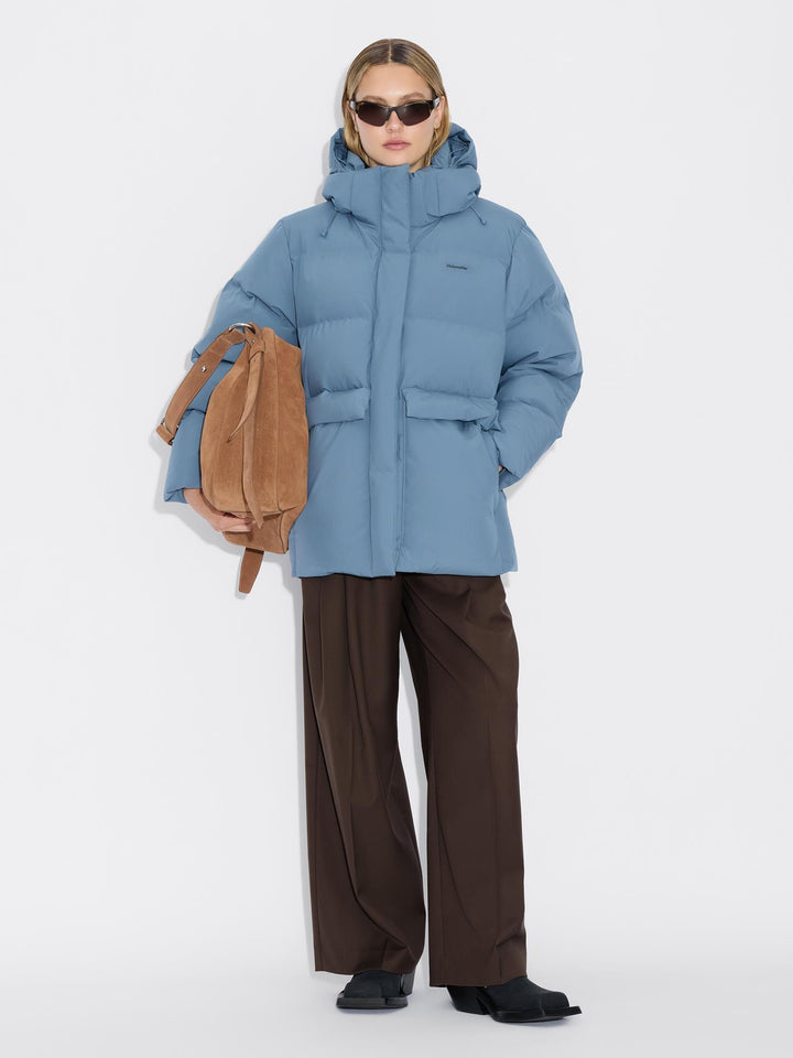 Besseggen Down Jacket  Blue Aqua