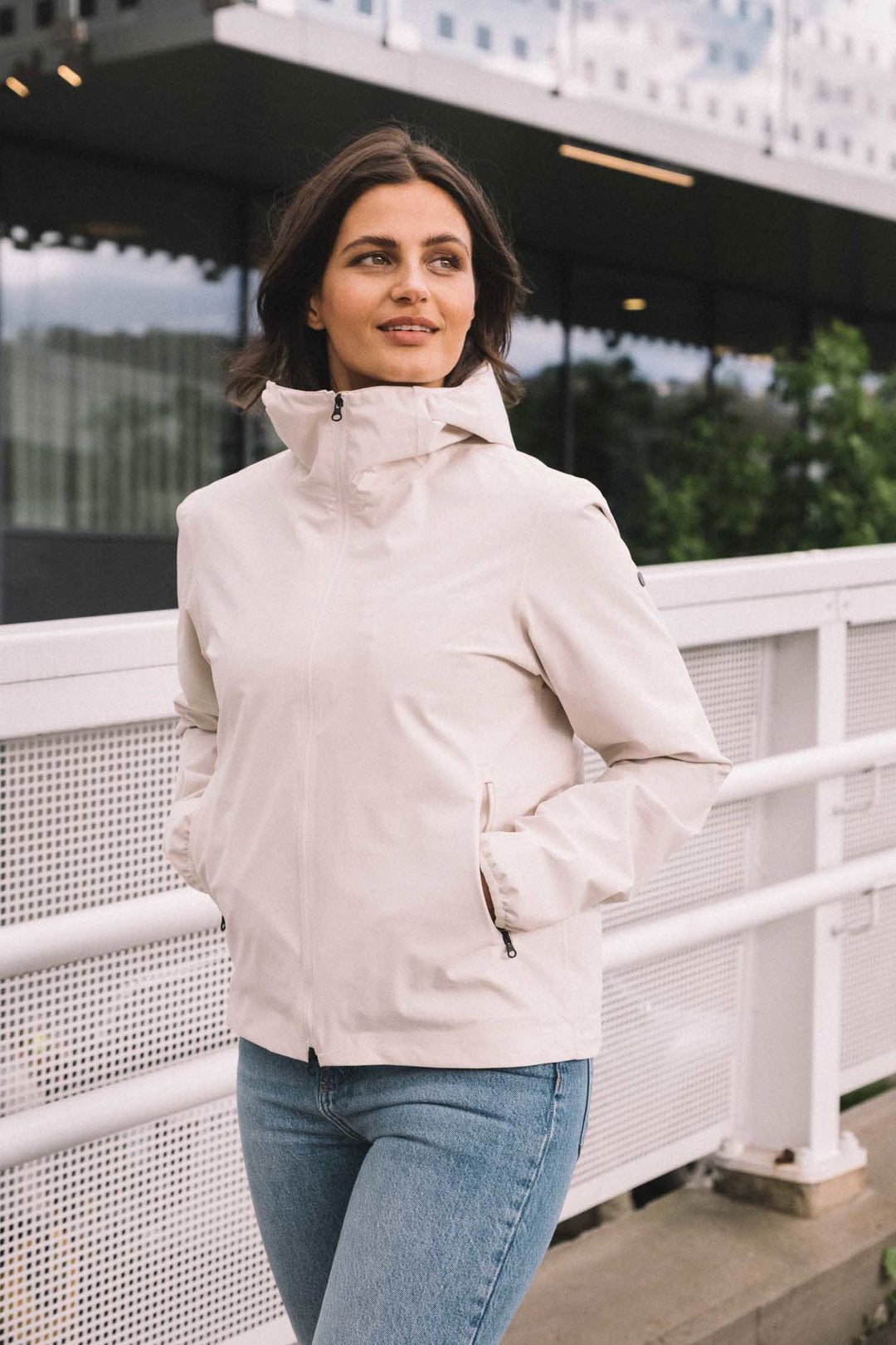 Veil Ii  Neutral White