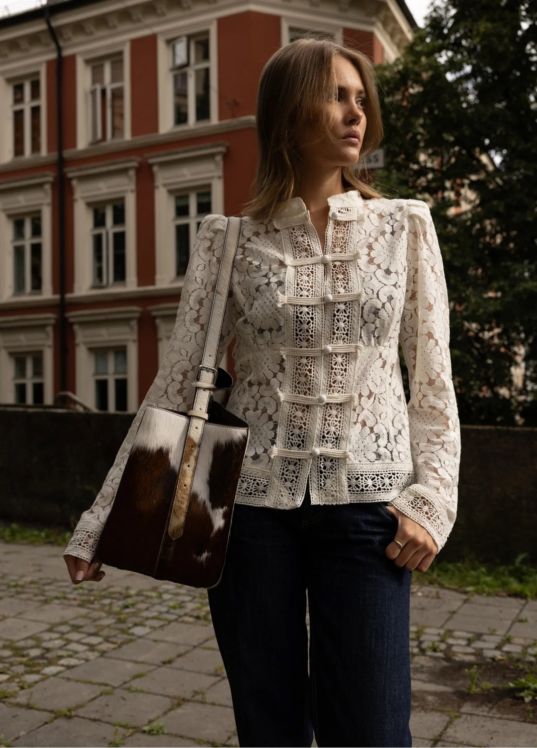 Amora Blouse Chantilly Lace  Chantilly Lace