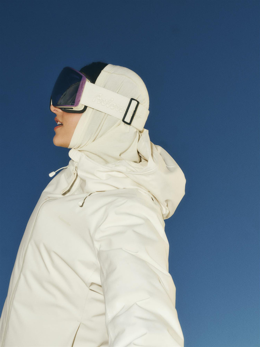 W Tryvann Lt Down Jacket  Ecru