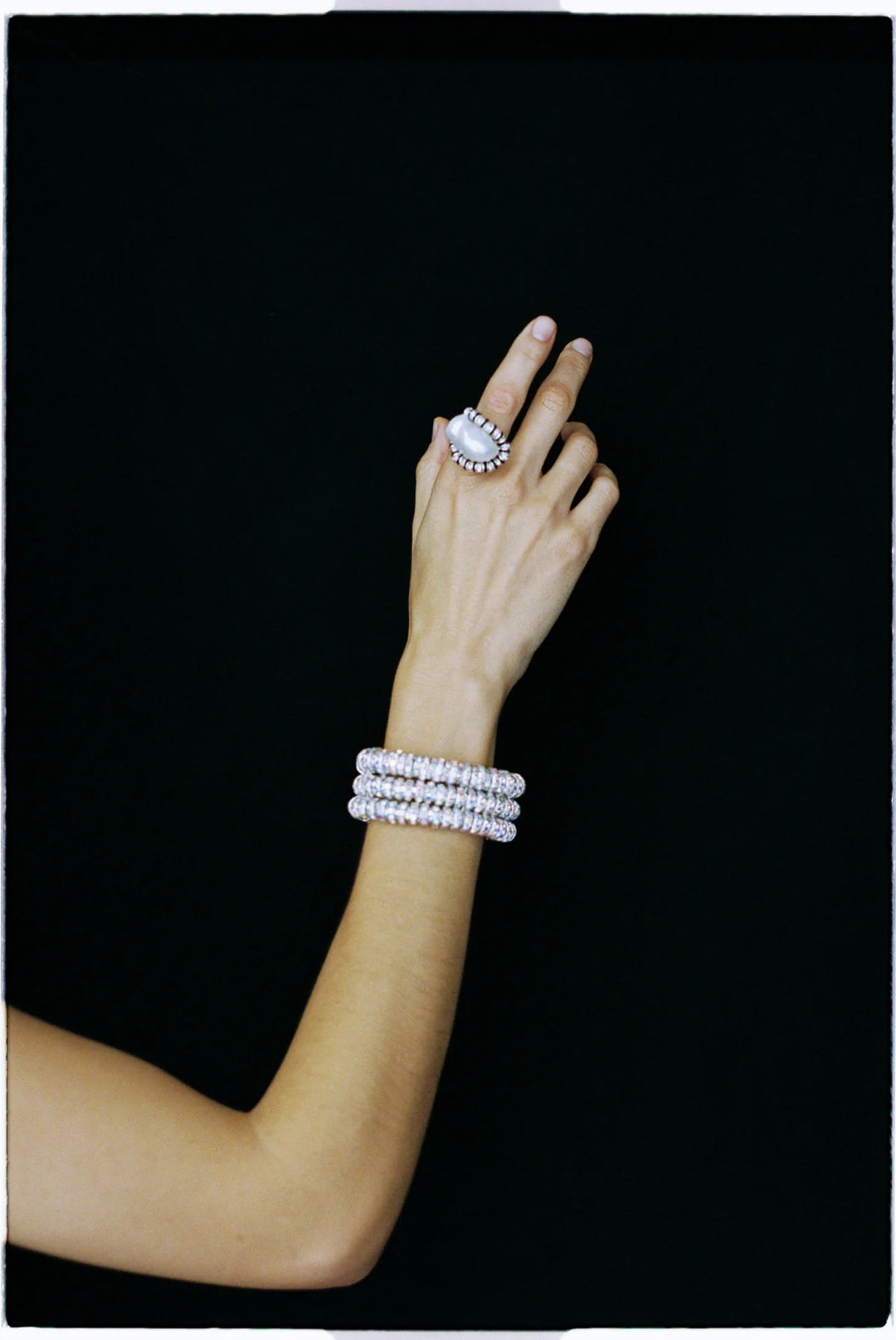 Baroque Dimond Ring  Gold