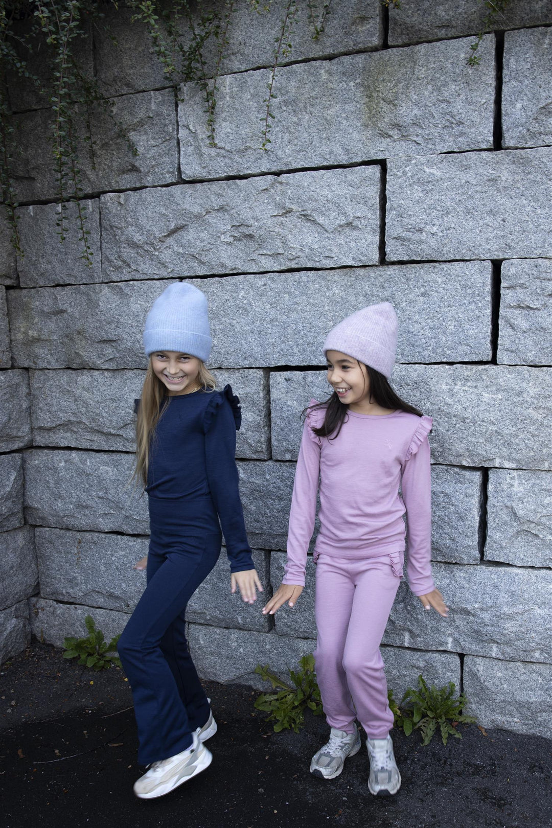 Dis genser i merinoull og bambus  Light Mauve