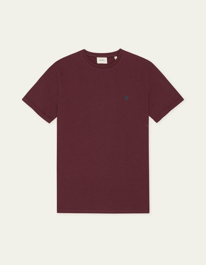 Core Seasonal T-Shirt  Chocolate Truffle Red