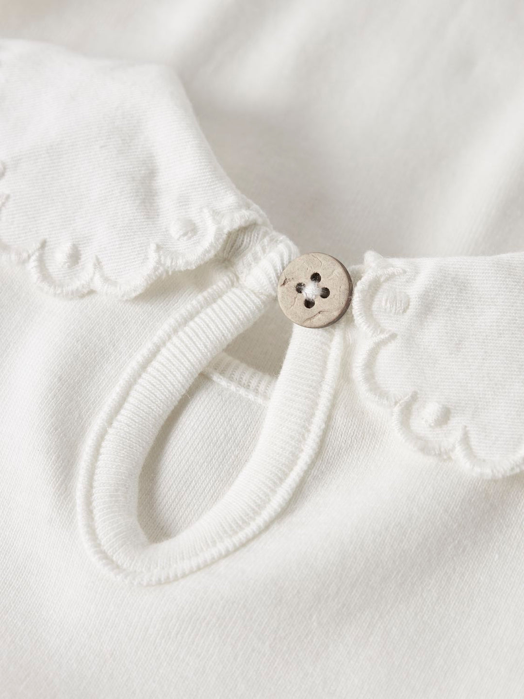 fundo Lia Ls Slim Body Offwhite