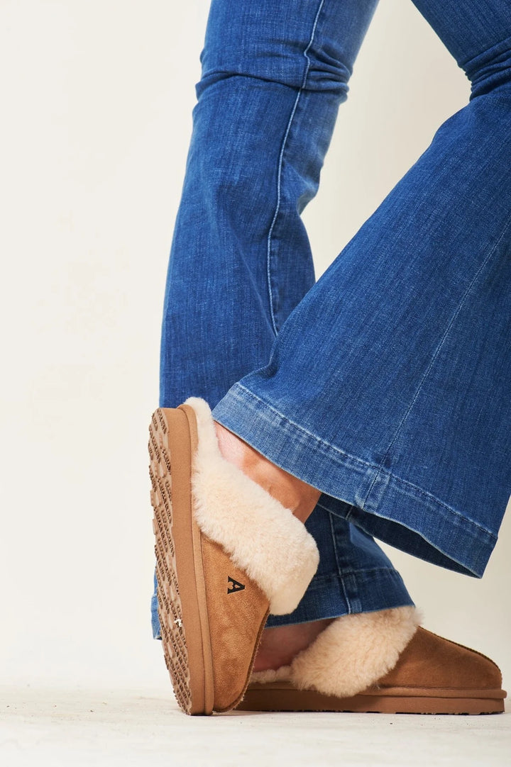Shearling Slippers  Chestnut