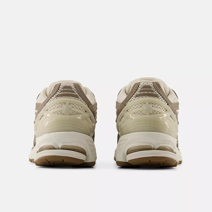 New Balance 1906R Moonbeam