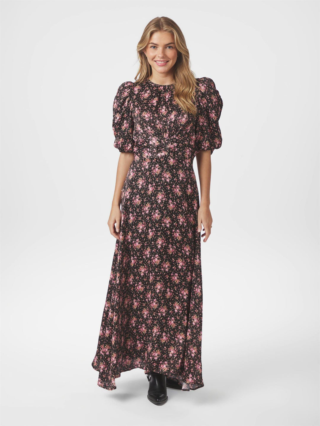 KIKKA ROSY DRESS  Black
