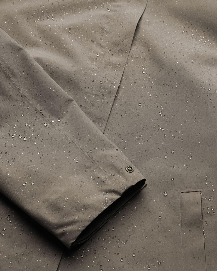 Flair Short Sand