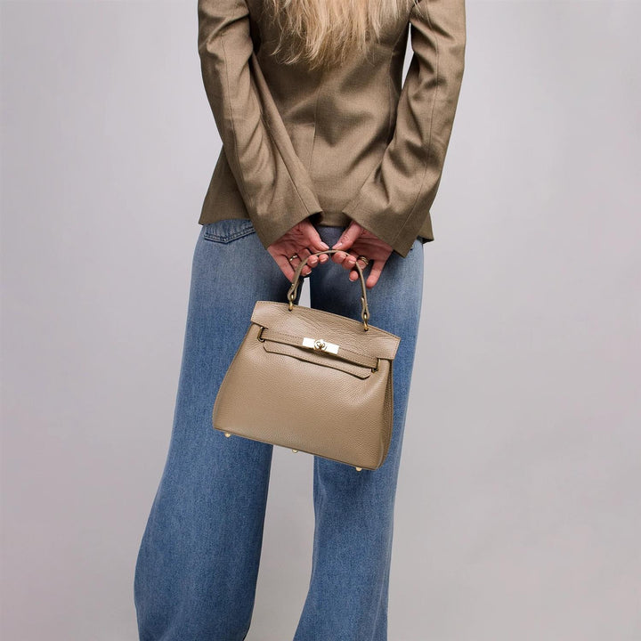 RIVOLI LEATHER  Light Taupe