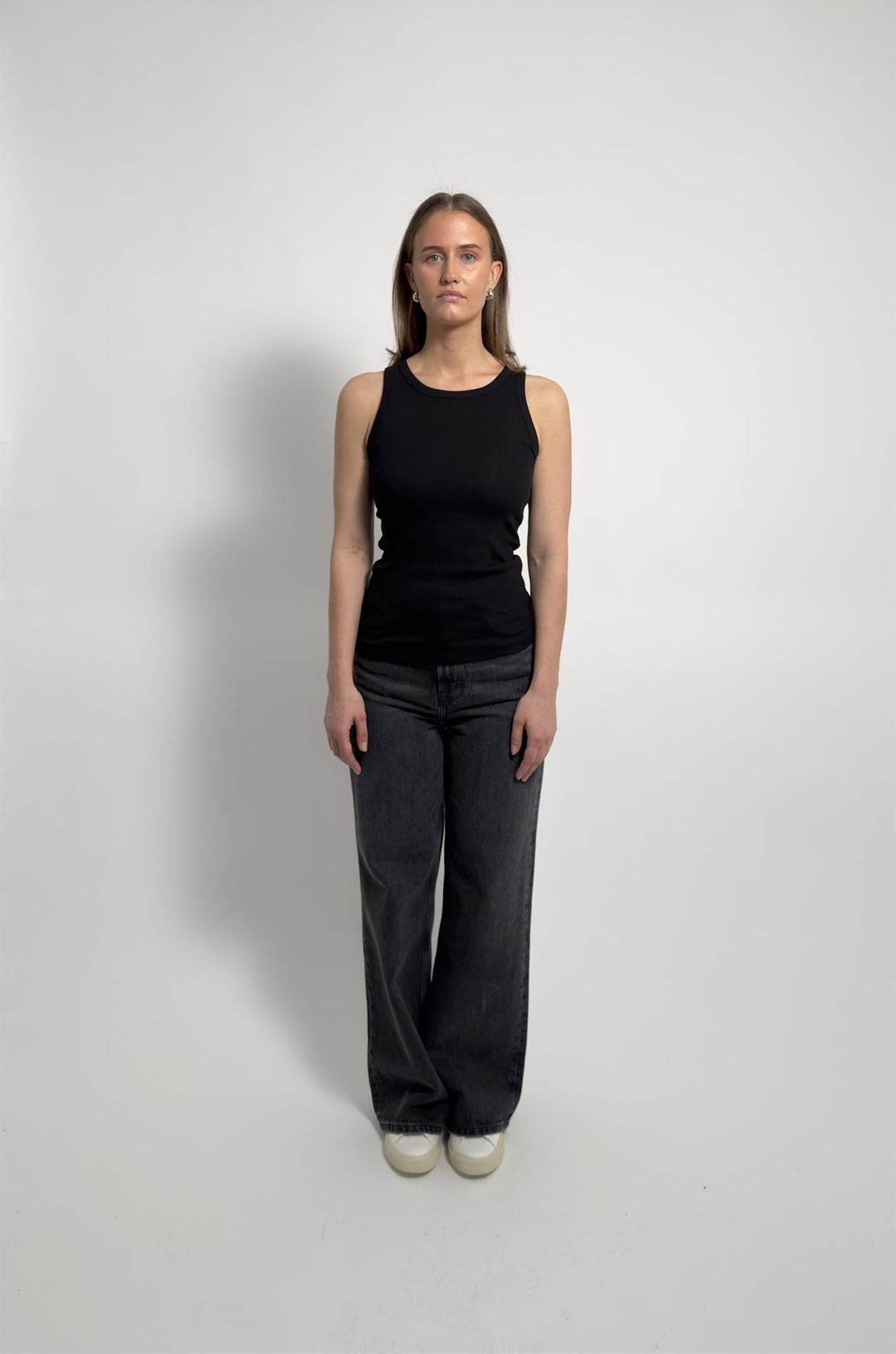 Alexo Tank  Black