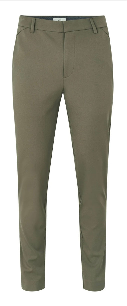 JoshPL 805_GRS  Smokey Olive