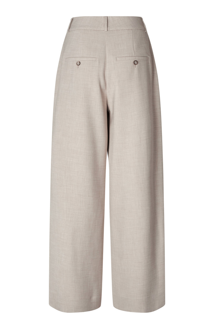 Karen  Silver Sand Melange