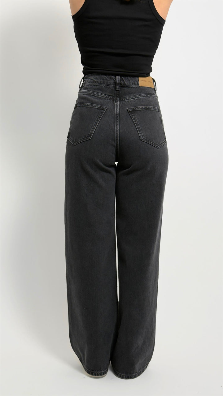 Rebecca Jeans 14605  Black Blizzard