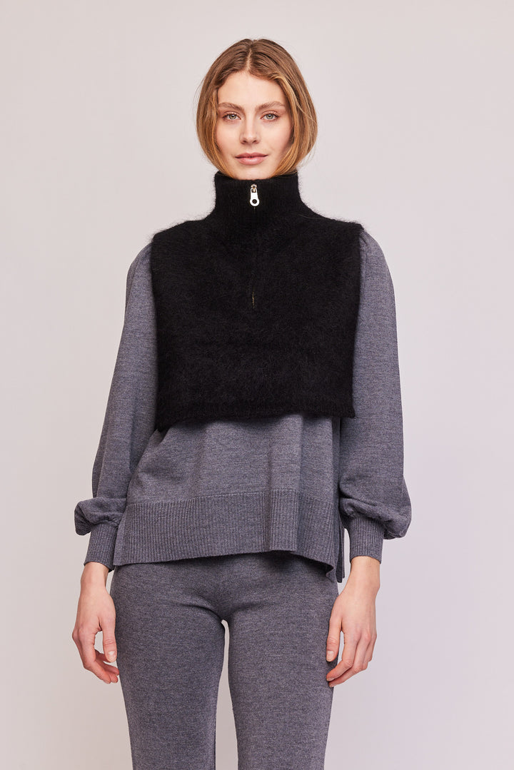 Belinda chunky high neck  Black
