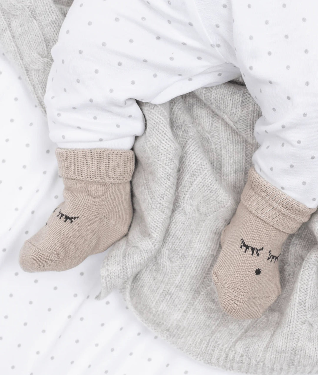 Sleeping cutie Socks  Dark Grey