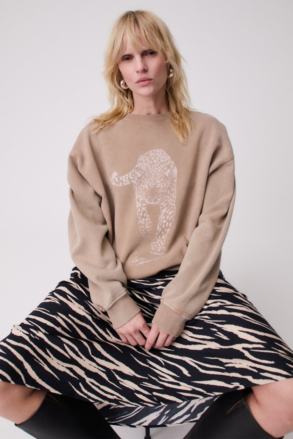 Sweatshirt Soma  Washed Earth Leo
