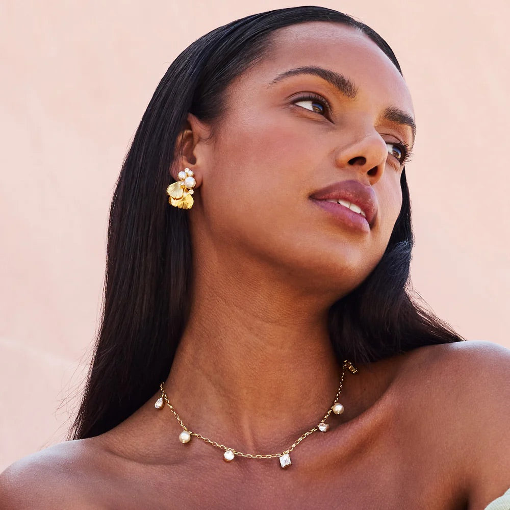 LUMI PEARL EARRINGSGOLD  Pearl / Crystal