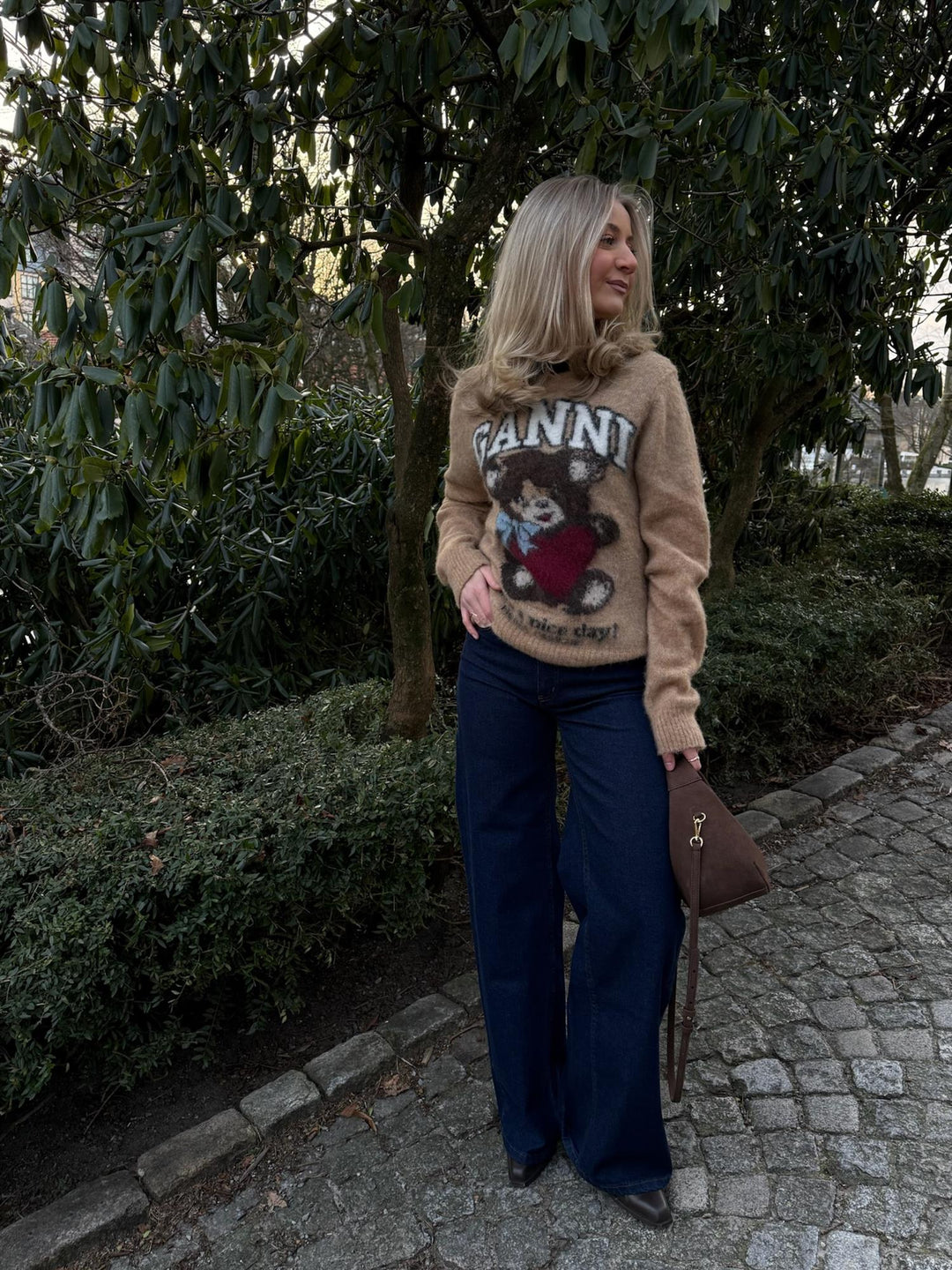 Brushed alpaca Crewneck  Camel