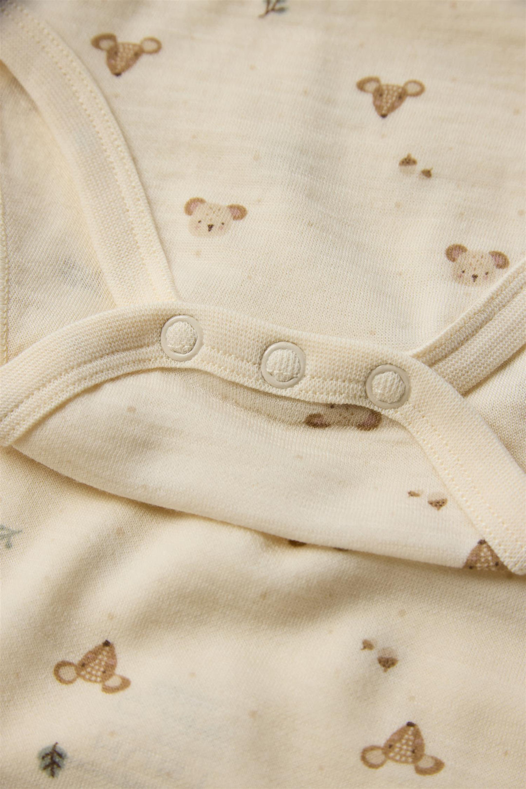 HCBaloo Forest  Off White
