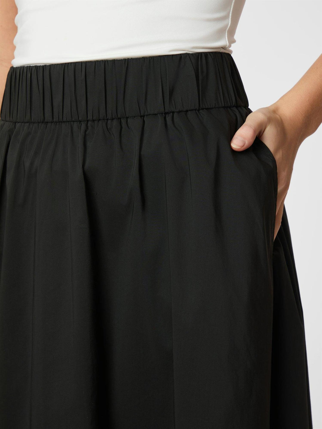 Yara Long Poplin Skirt  Black