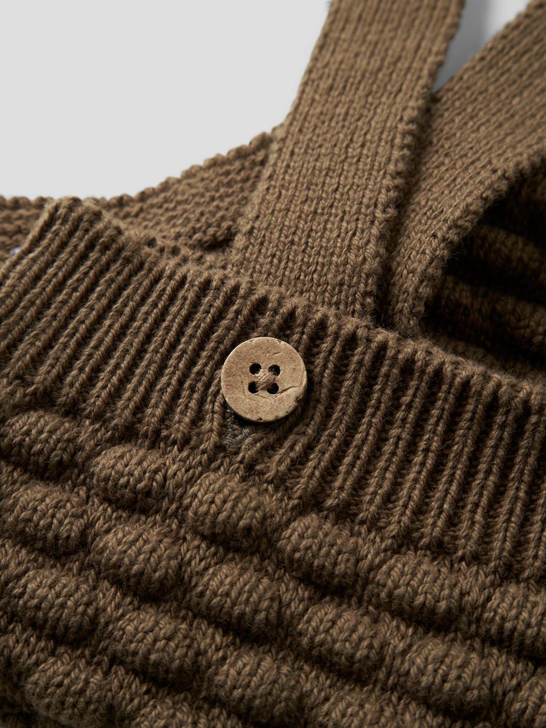 nobir Loose Knit Bloomers  Mellombrun