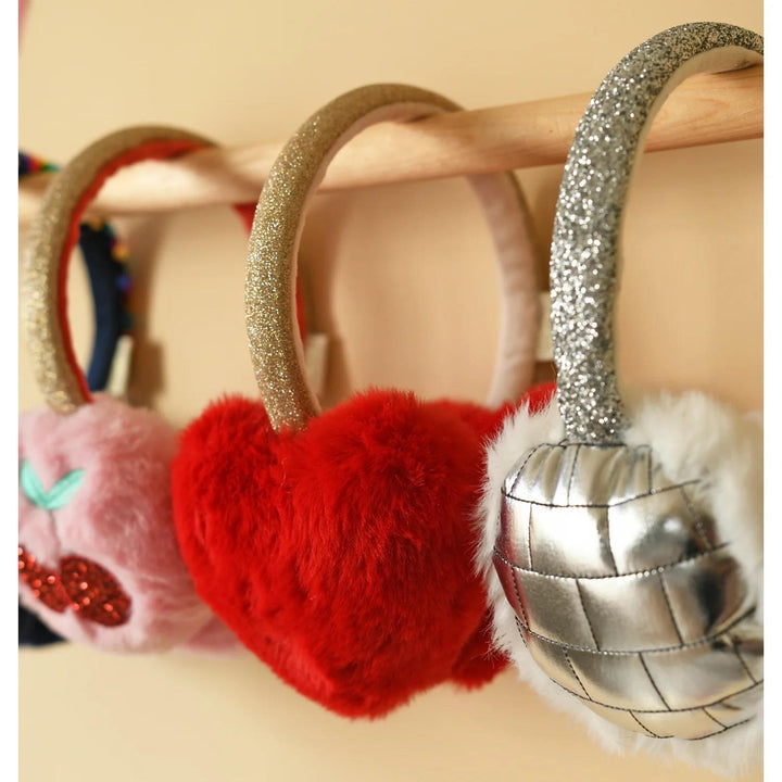 FLUFFY LOVE HEART EARMUFFS  Rød