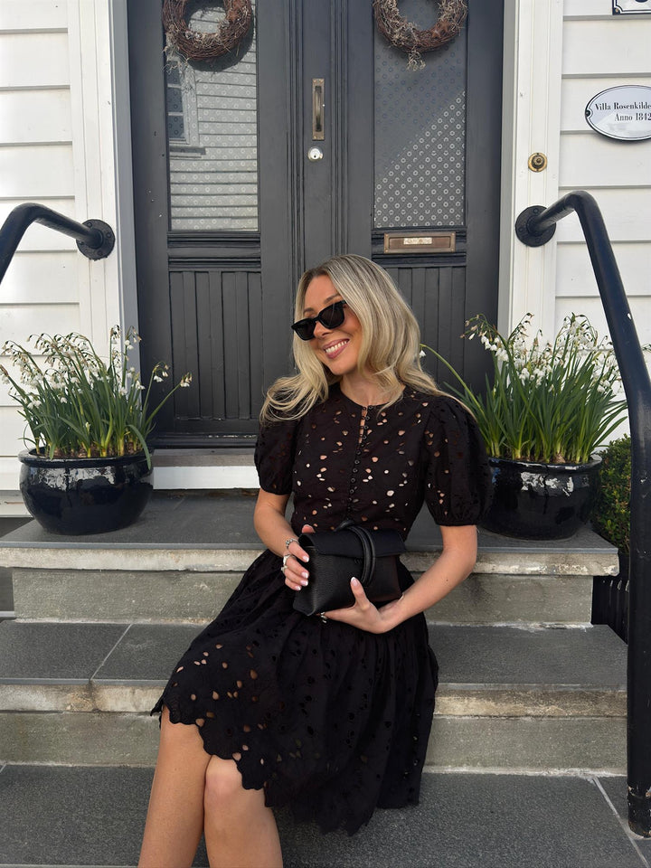 Broderie Anglaise Puffed Dress  Black
