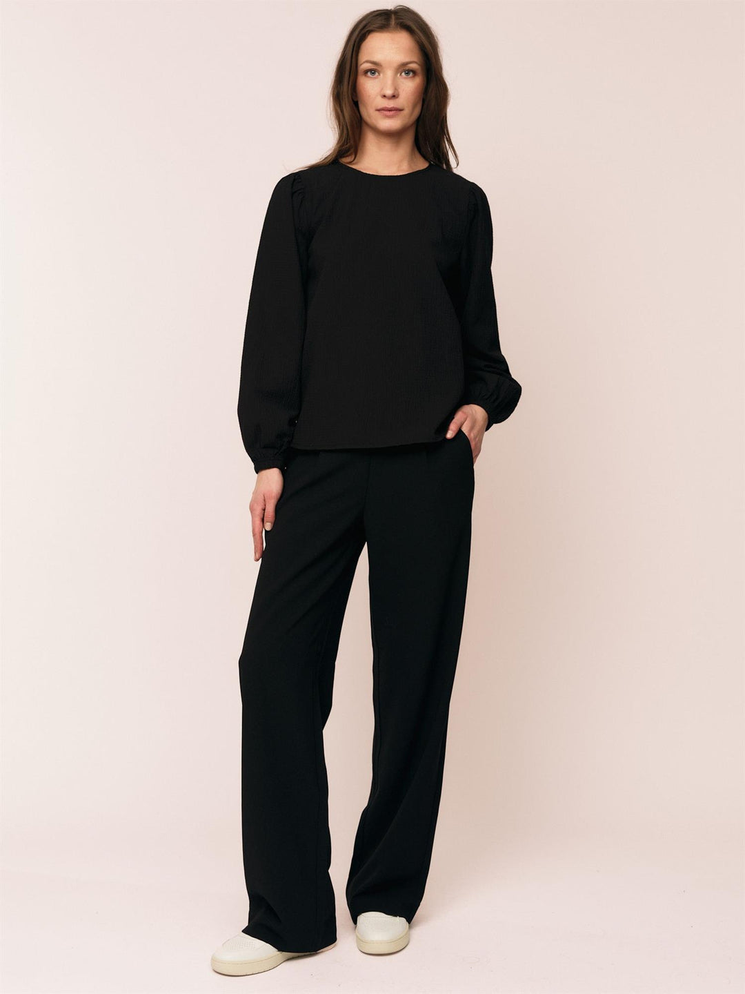 Mercer Blouse  Black/Black