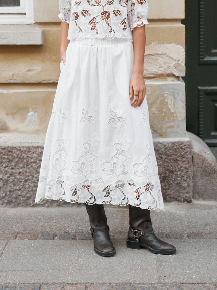 Yara Long Emb Skirt  White