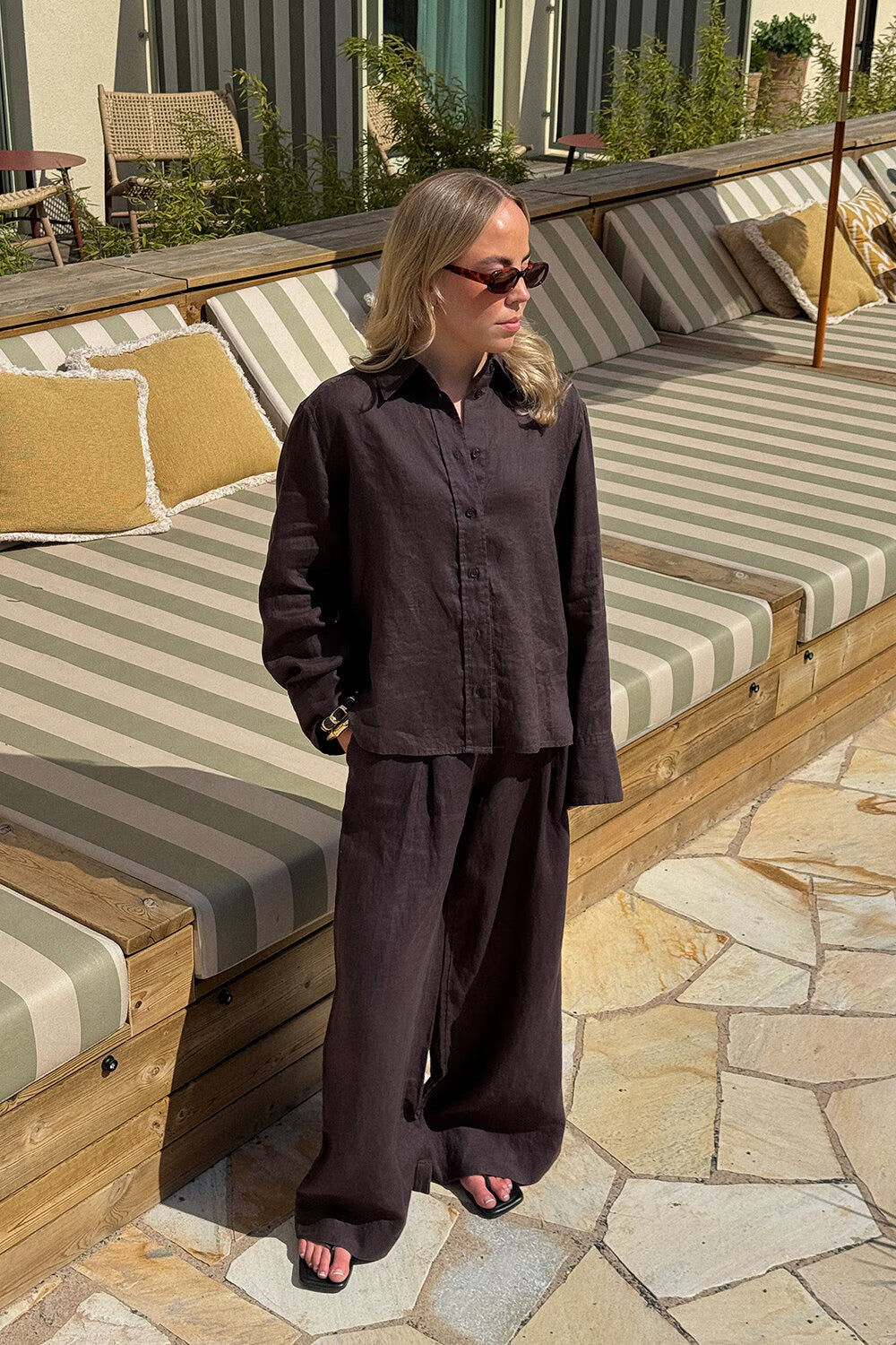 Aprilia Linen Trousers  Coffee