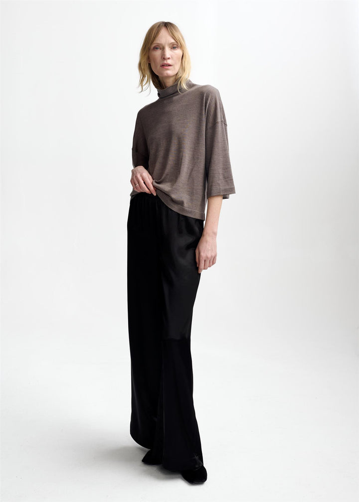 Tia Merino Knit  Wood