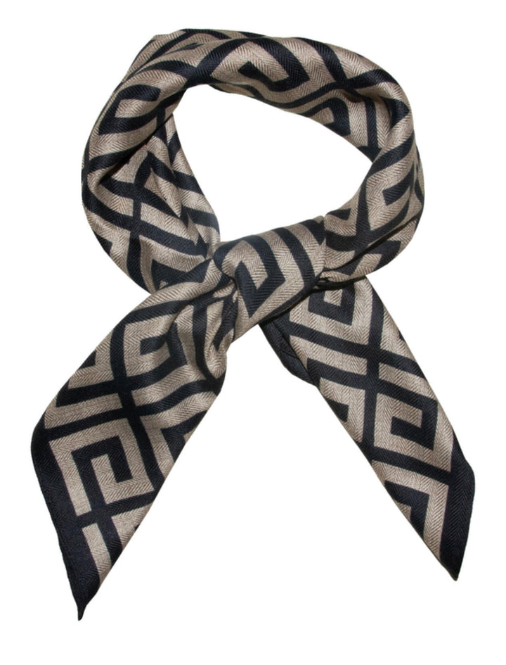 skjerf m/mønster  Sort