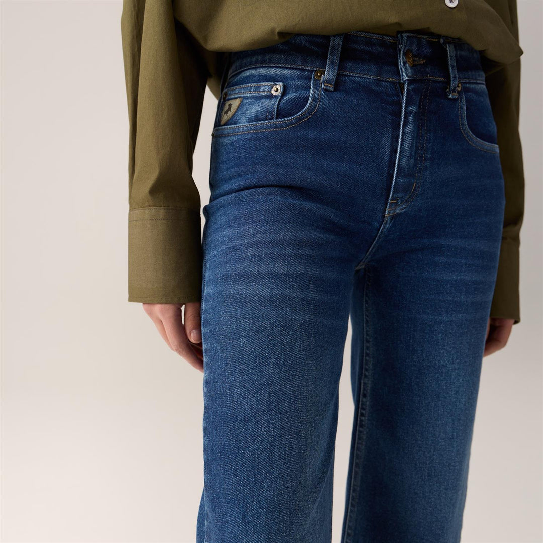 Lorna  Brushed Blue