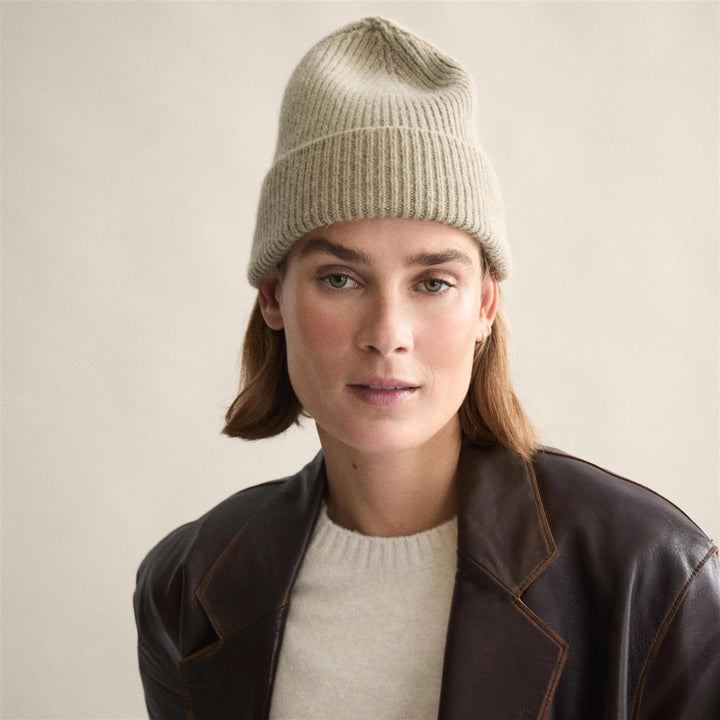 BEANIE  Clay
