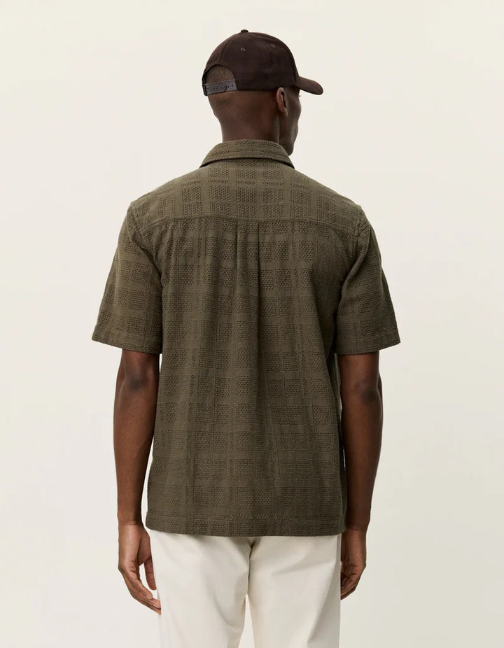 Charlie SS Shirt  Olive Night Green